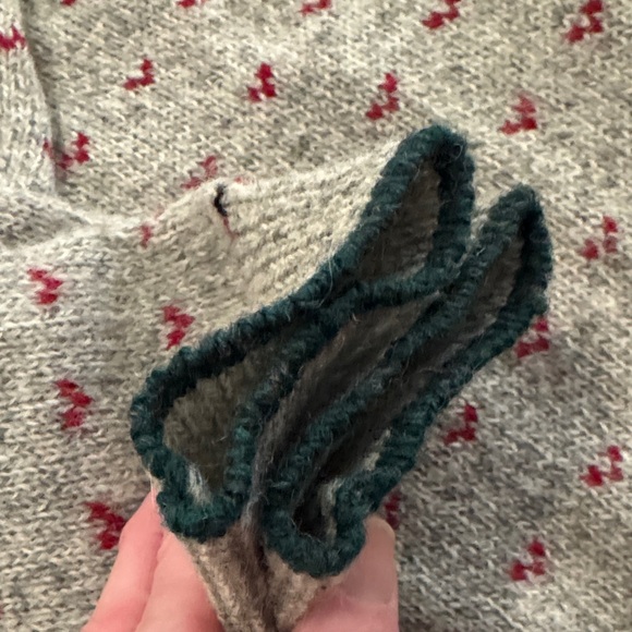 Vintage Woolrich Womens Fair Isle Mountain Button-up Wool Cardigan Sweater, sz M - Picture 8 of 14